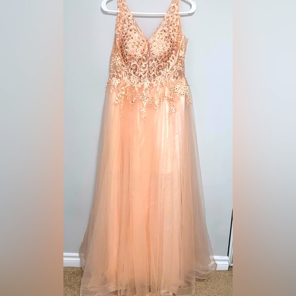 Fancy dress - Picture 7 of 7